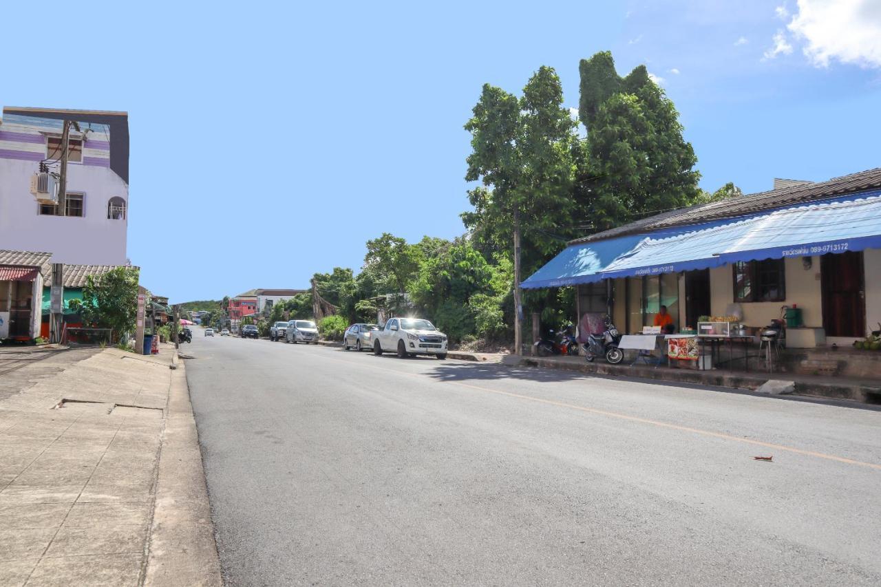 Oyo 747 Suwanna Hotel Krabi town Εξωτερικό φωτογραφία